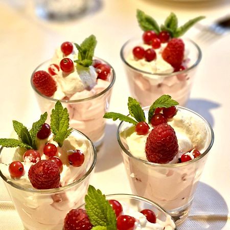 Garni Hotel Platzer Burgusio Esterno foto