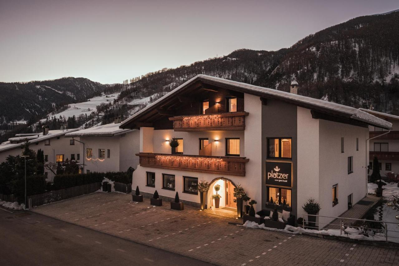 Garni Hotel Platzer Burgusio Esterno foto