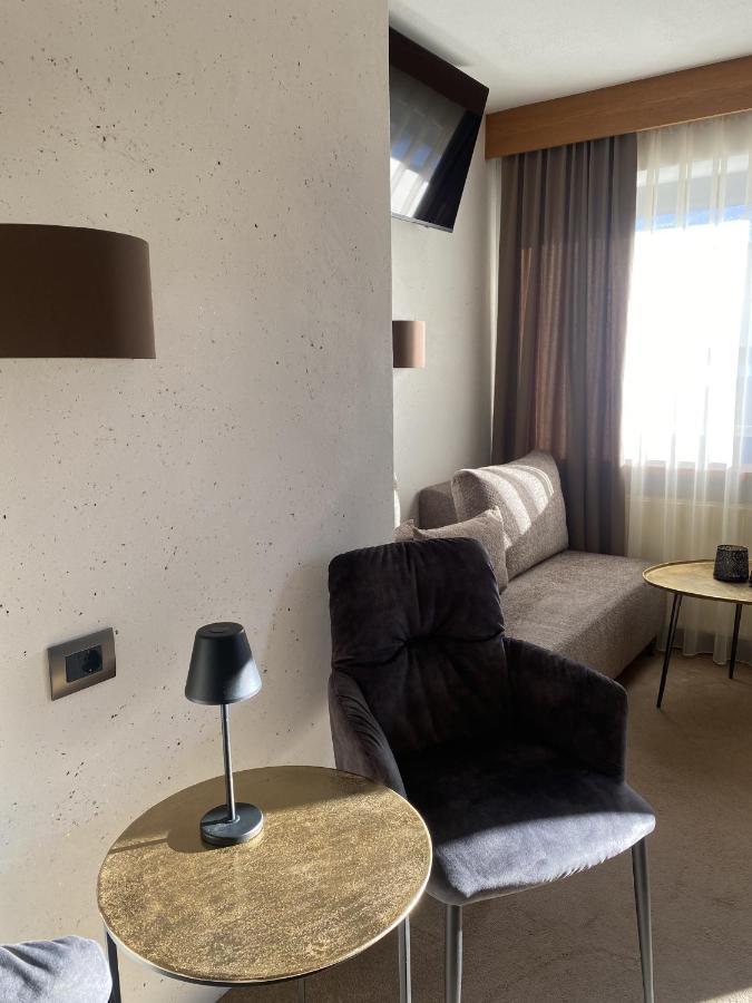 Garni Hotel Platzer Burgusio Esterno foto